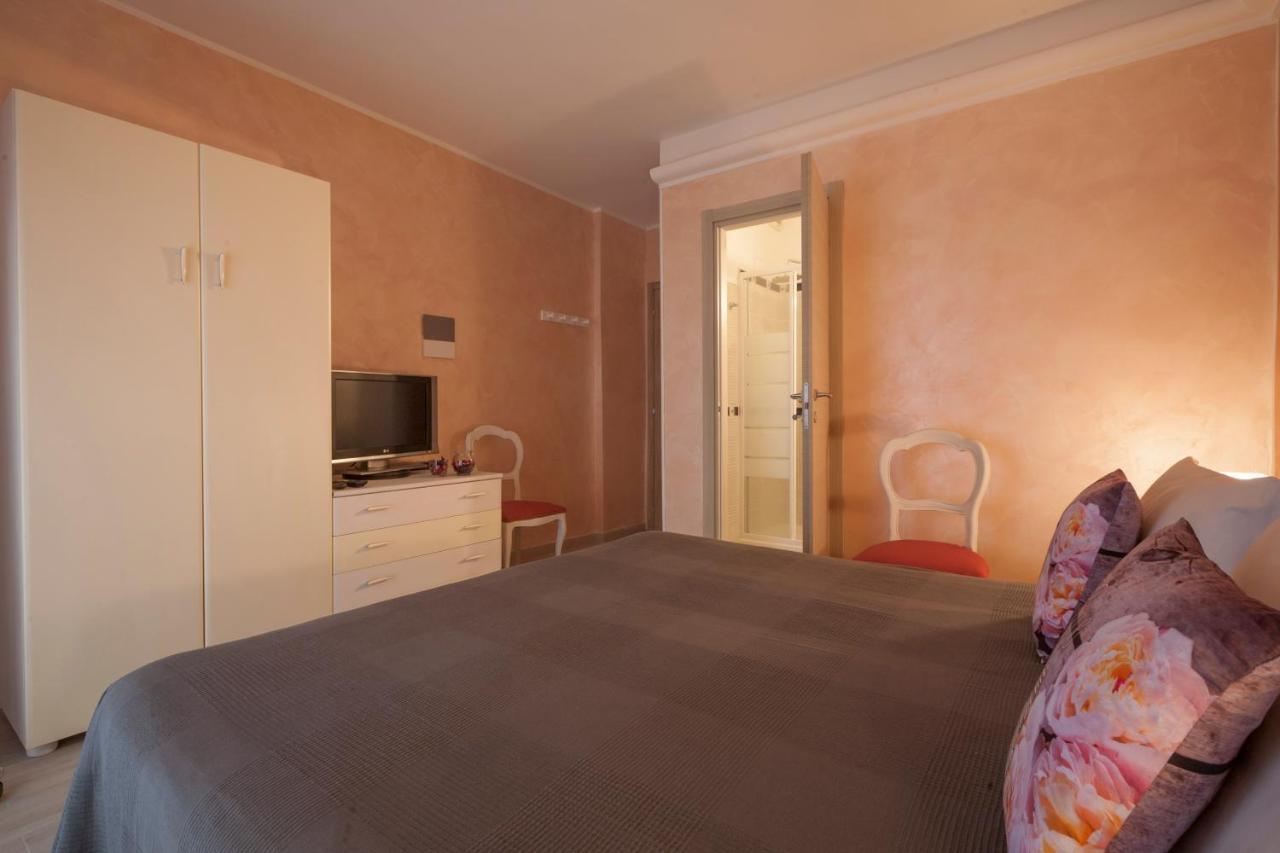 Ela Guest House Rom Eksteriør billede